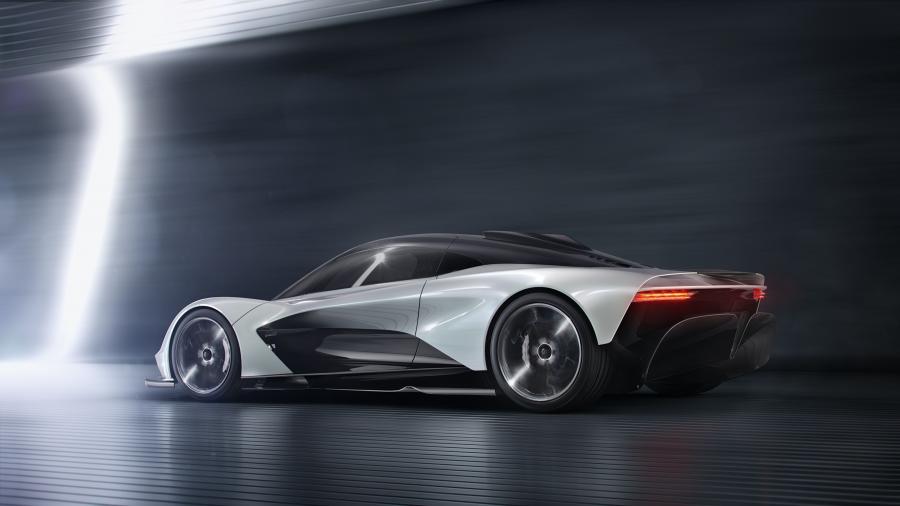  Aston Martin Project 003 2019 года  (фото 8 из 12)